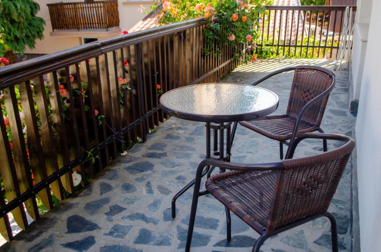 Guest House Via Sapareva Banya Bagian luar foto
