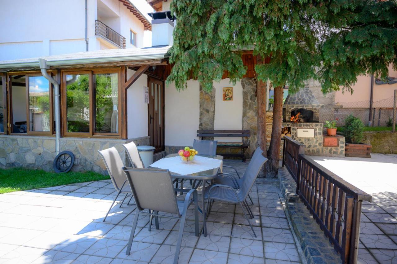 Guest House Via Sapareva Banya Bagian luar foto