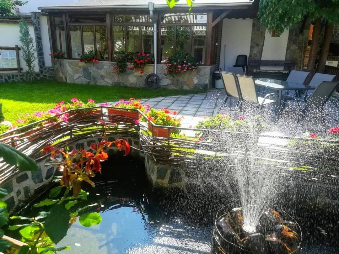 Guest House Via Sapareva Banya Bagian luar foto